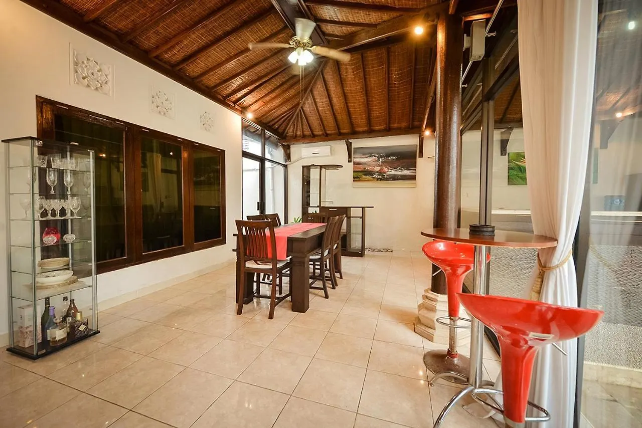 Villa Kurnia Kuta Kuta