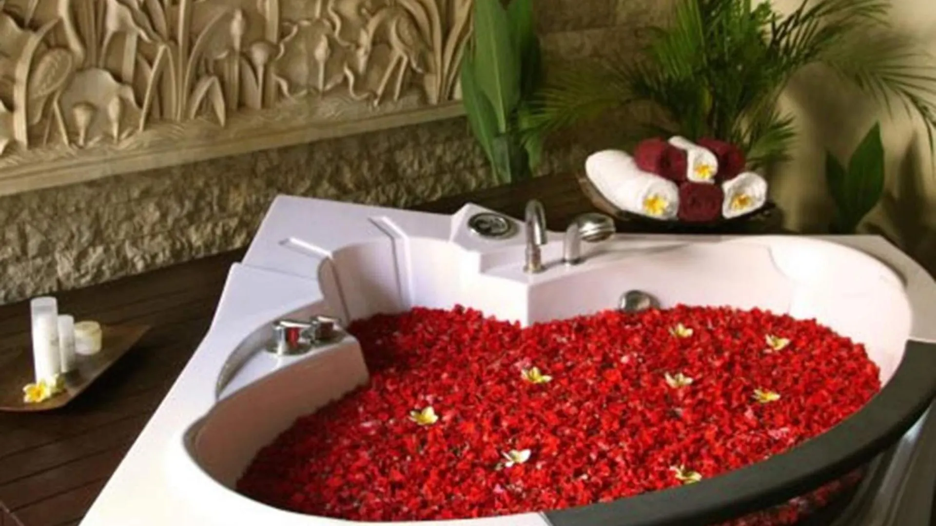 Villa Kurnia Kuta Kuta Lombok